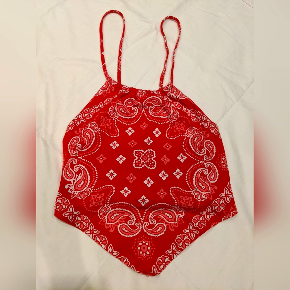 Forever 21 Bandana Crop top